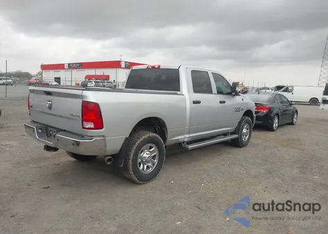 2015 Ram 2500 Tradesman z USA, uszkodzony, nr VIN 3C6UR5CL7FG557414